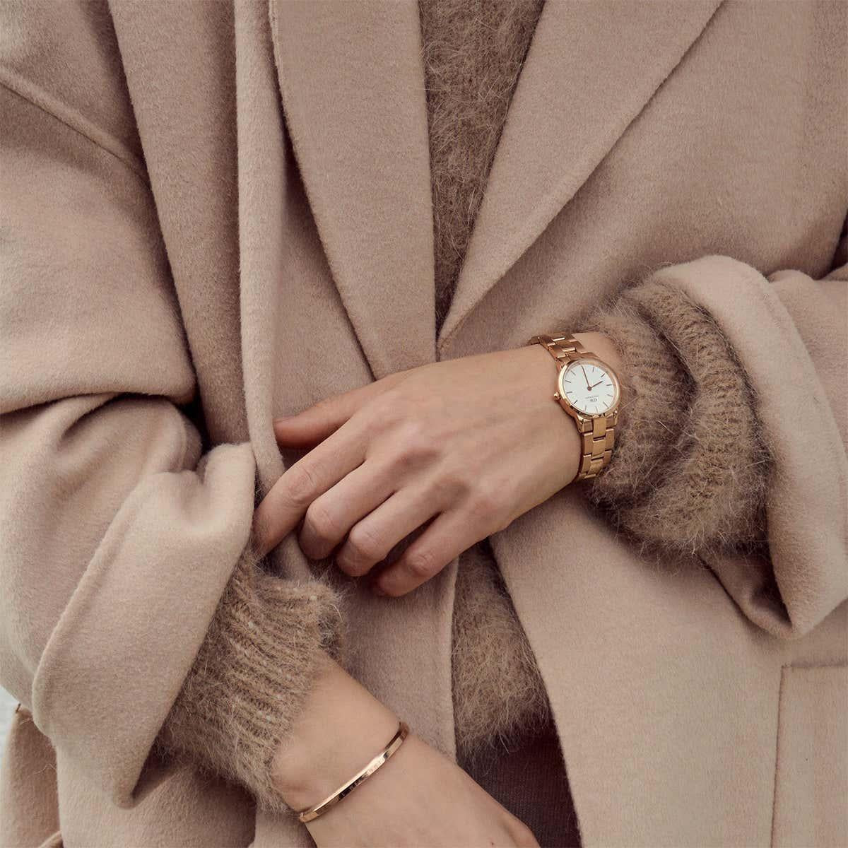 Daniel Wellington Iconic Link White Dial Rose Gold Steel Strap Watch For Women - DW00100209
