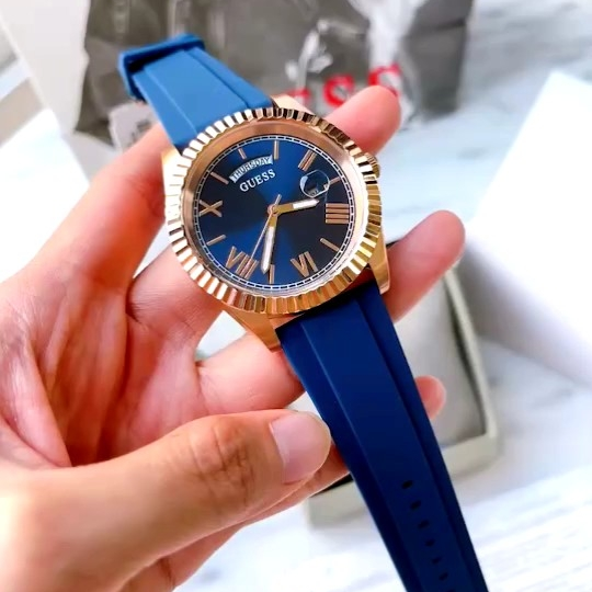 Guess Connoisseur Blue Dial Blue Silicone Strap Watch For Men - GW0335G2