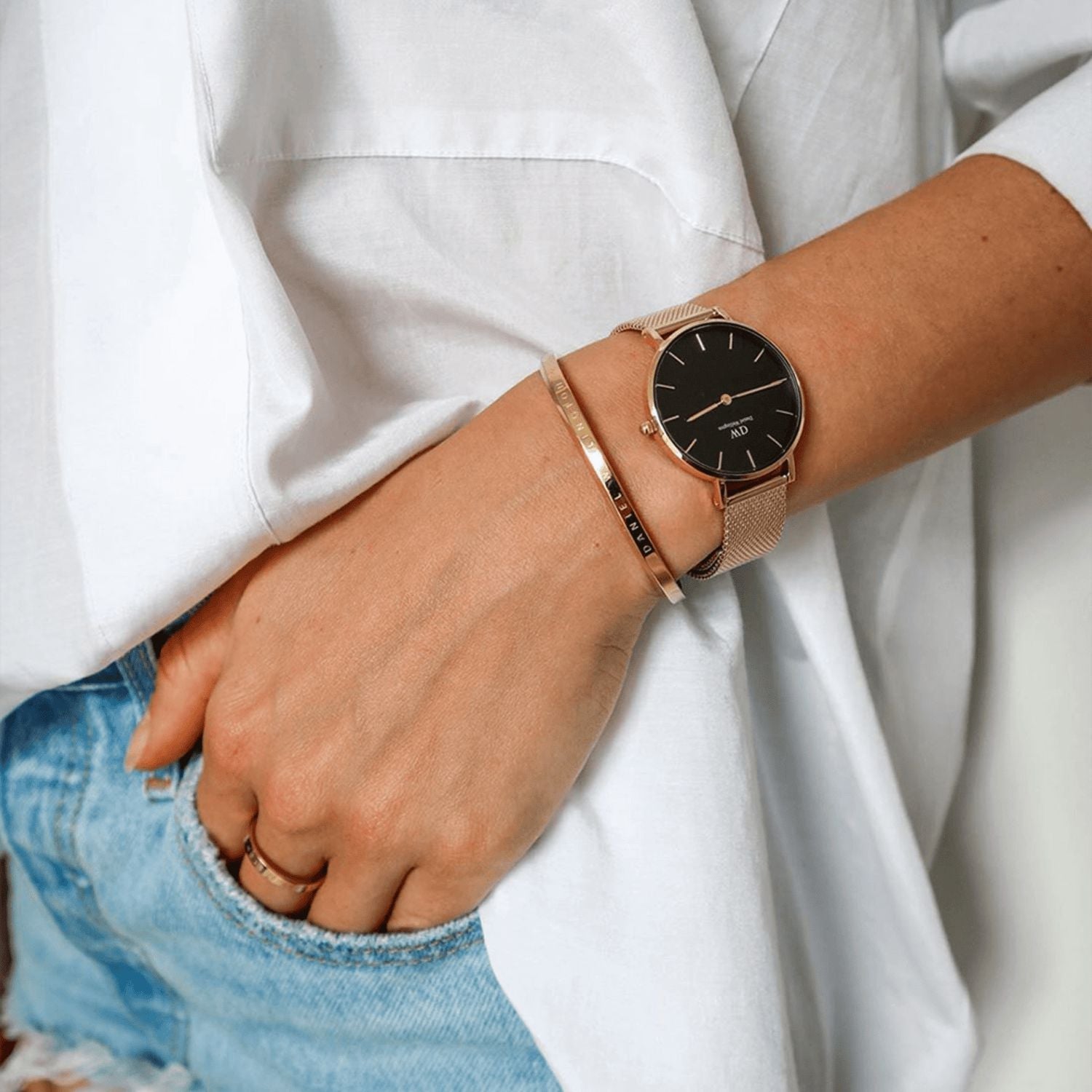 Daniel Wellington Petite Evergold Black Dial Gold Mesh Strap Watch For Women - DW00100345