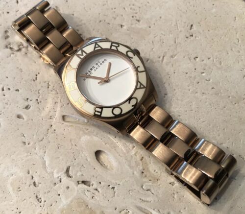 Marc Jacobs Amy White Dial Gold Steel Strap Watch for Women - MBM3051